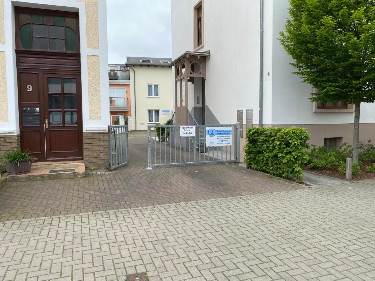 Haus Seewind Warnemuende Rostock Eksteriør bilde